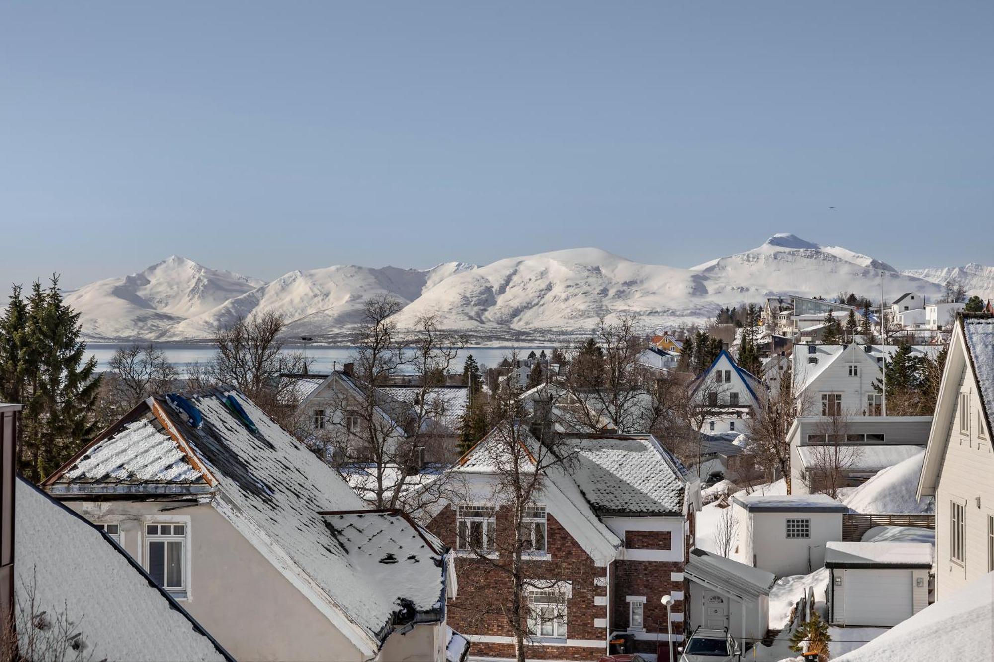 Cozy Central Loft Apartment With Amazing View Tromsø Exteriör bild